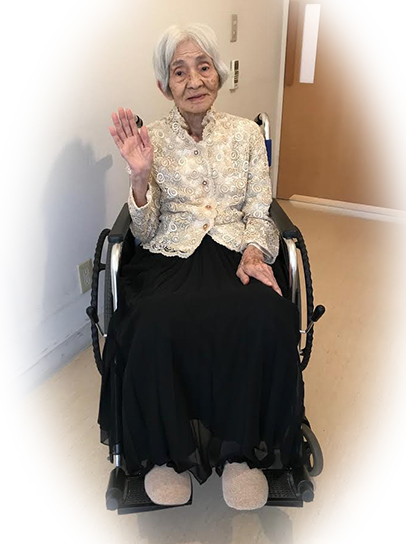 車椅子　フォーマルドレス