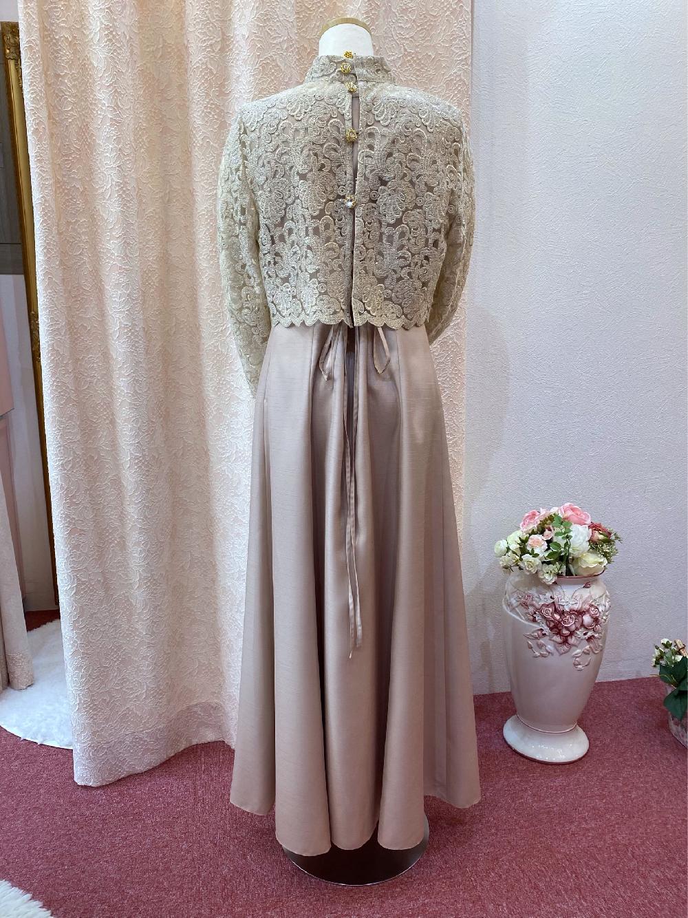 横浜元町　浅草本店【エモーショナードレス＋クラランスボレロ】7-13号の優しさ溢れるコーディネート