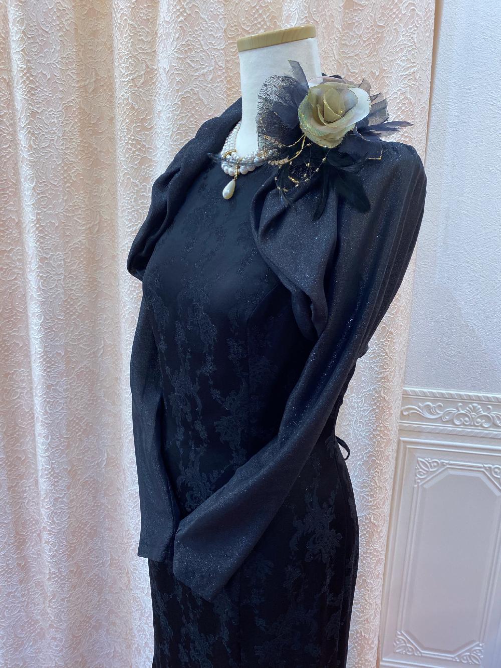 横浜元町 マーメイドラインが綺麗なブラックロングドレスとボレロ【シャマーラブラックドレス+アガーテクリステルボレロ】シックに黒いドレスをお求めの方におすすめのマザードレス その他パーティにも