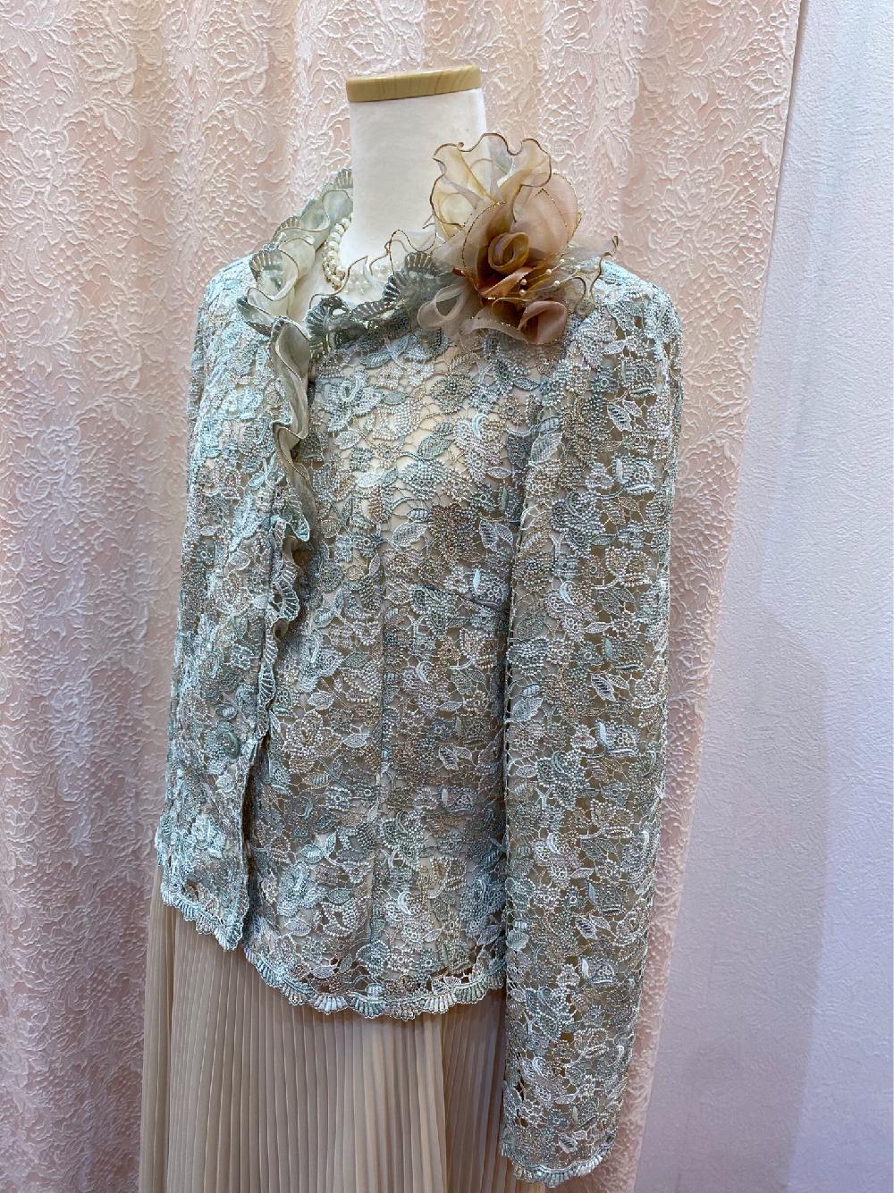 グリーンが醸し出す穏やかな雰囲気【グリーナジャケット】結婚式の叔母様、お祖母様に。11号