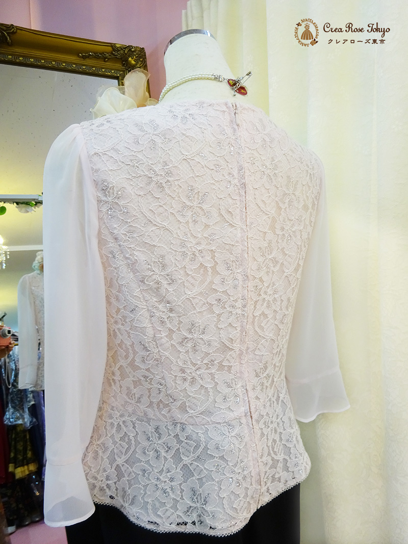 優しいピンクカラーブラウス【サファリナレースブラウス】ご親族様に