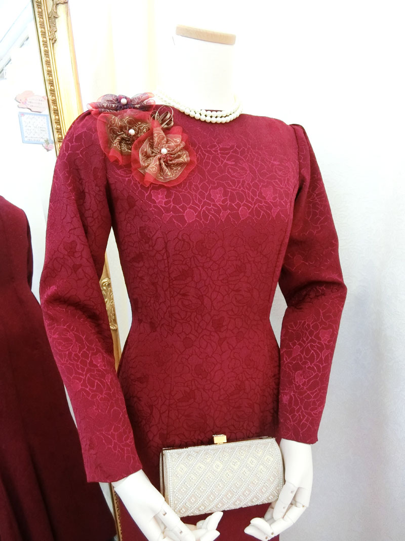 [バーガンティール]7号〜細身9号の洋装母親ドレス