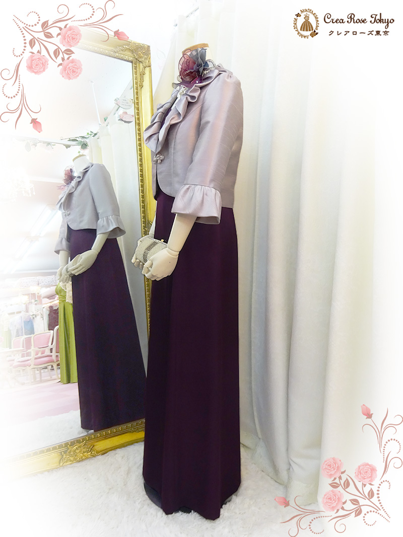 浅草本店【ビバリーコサージュ：ワインシルバー】赤・ワイン・紫・銀のドラマチックな色調が、大人の装いを引き立てる