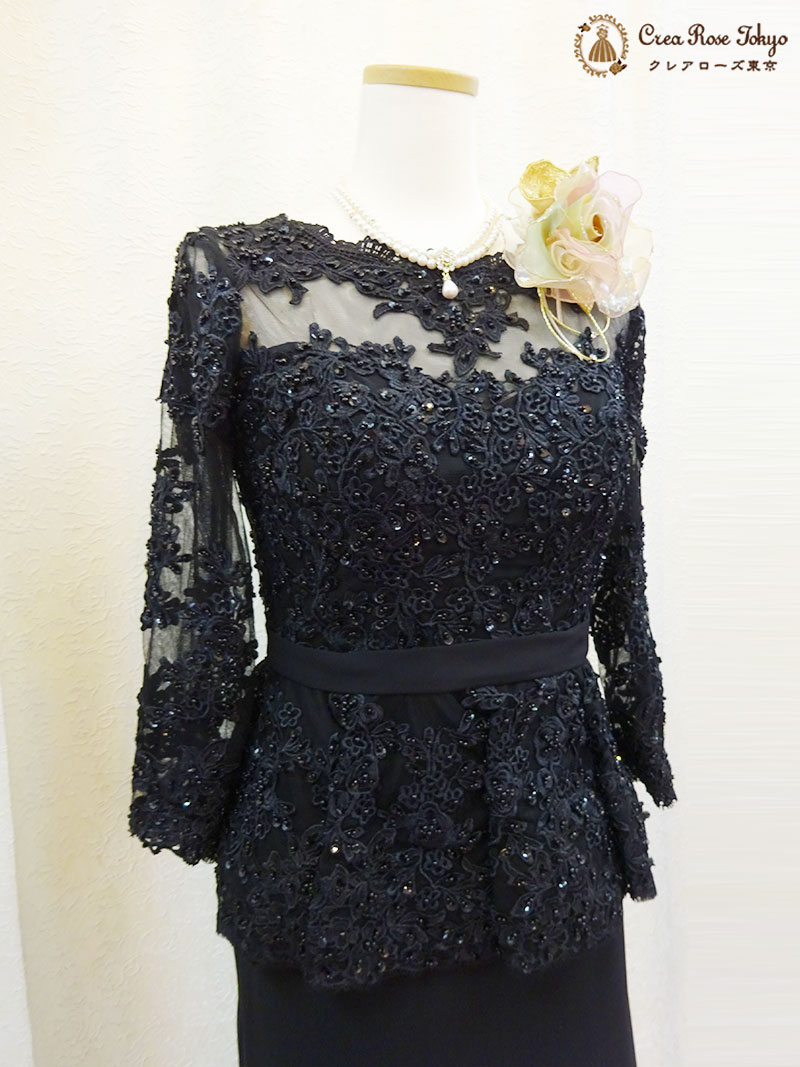 7号サイズ！[ヴェロニカ]ビーズが美しいブラックペプラムマザーズドレス