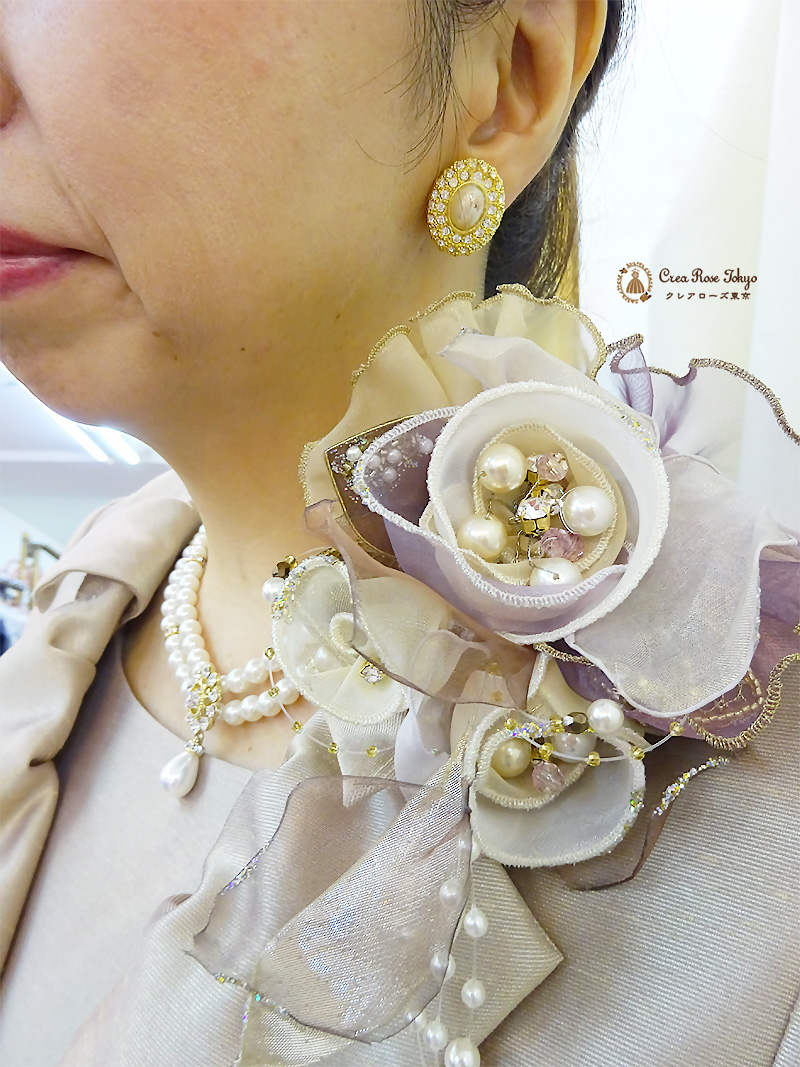 優美なシャンパン色のドレスと総レースボレロのセット【マキアドレス+グリセルダシャンパンボレロ】ミセスの結婚式やパーティーに