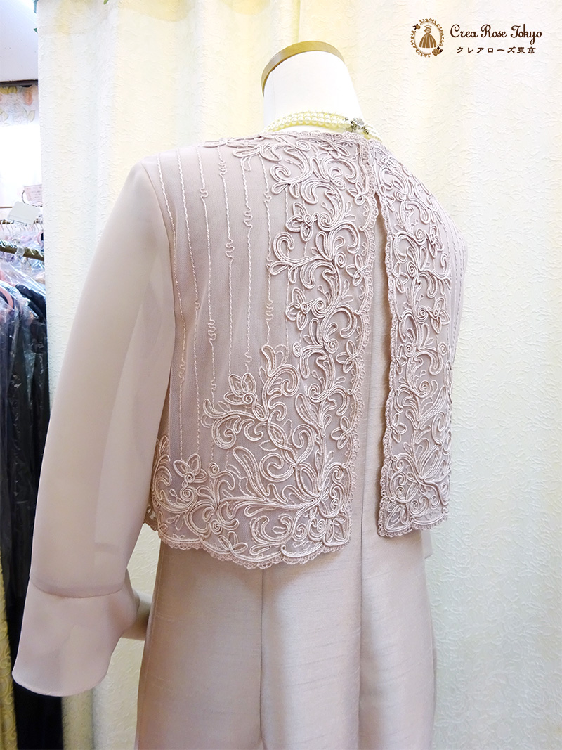 ９号、11号 叙勲・授賞式に、刺繍が高雅な正礼装ロングドレス【クイーンロイヤルドレス】1枚で正礼装ドレススタイルに