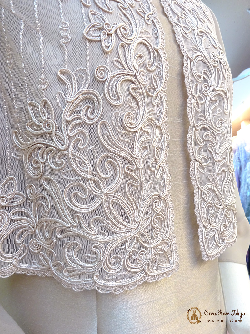 ９号、11号 叙勲・授賞式に、刺繍が高雅な正礼装ロングドレス【クイーンロイヤルドレス】1枚で正礼装ドレススタイルに