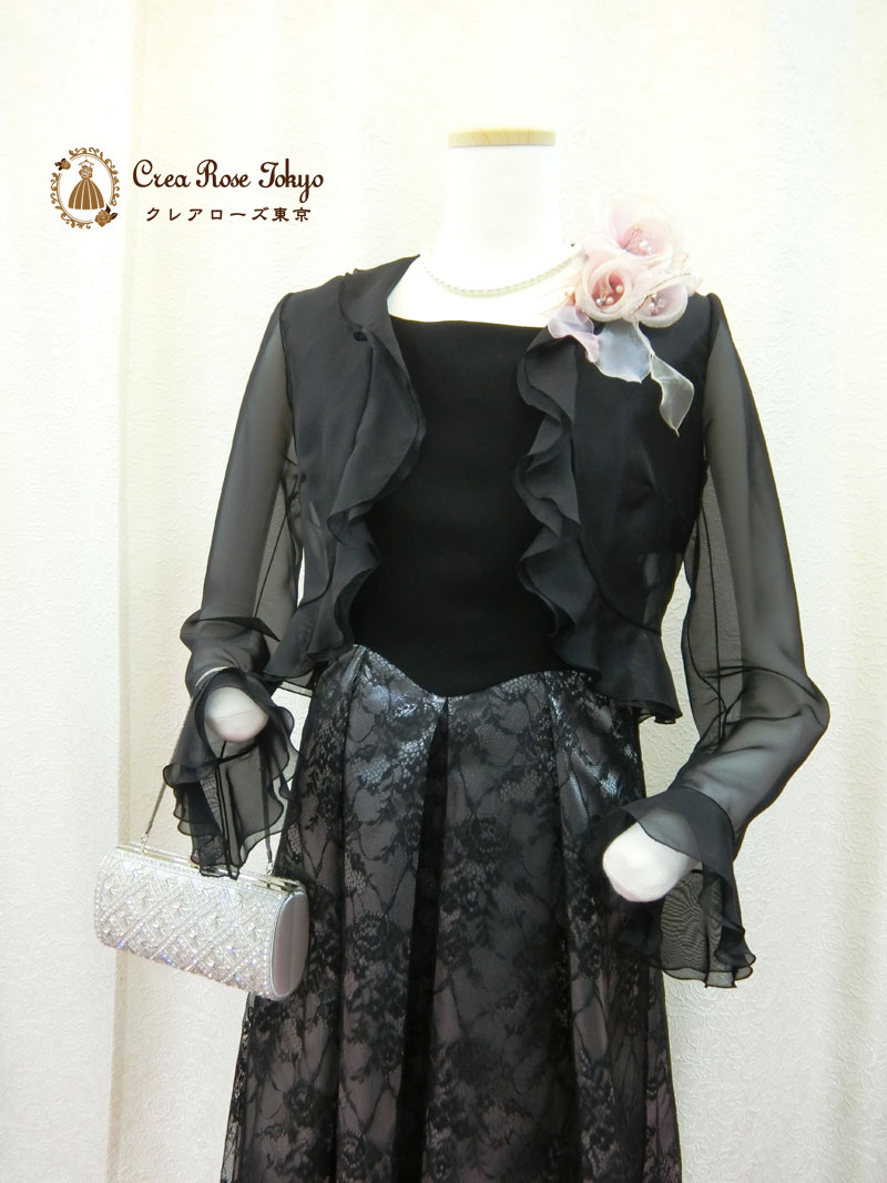 [カトリネドレス]上品で可愛らしい印象のブラックドレス
