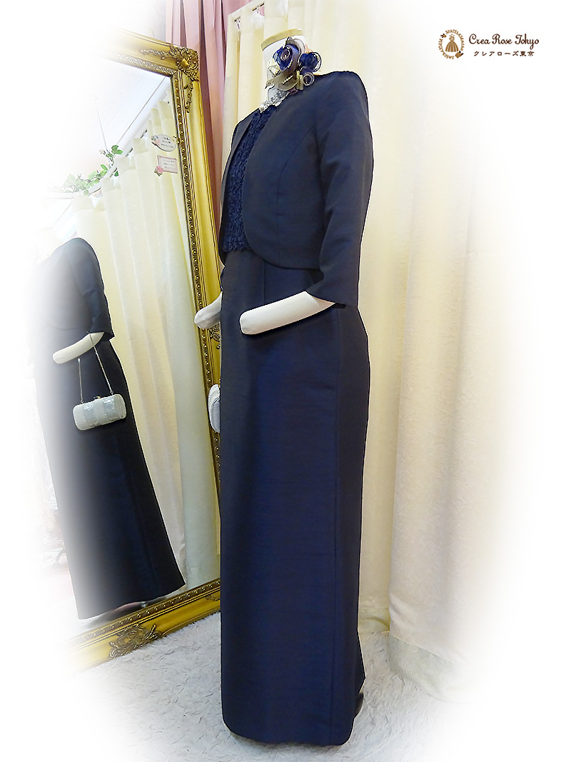 袖付き11号の方、精巧な刺繍が美しい日本製ロングドレス【グロッシー・クイーンドレス】ミドル世代の結婚式やパーティーに