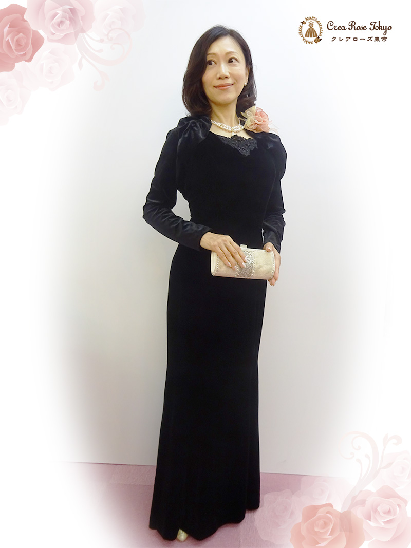 横浜元町　ゴールドビジュー付き3連パールがドラマティック【ダイアナパールネックレス】ドレススタイルをこの上なく豪華に