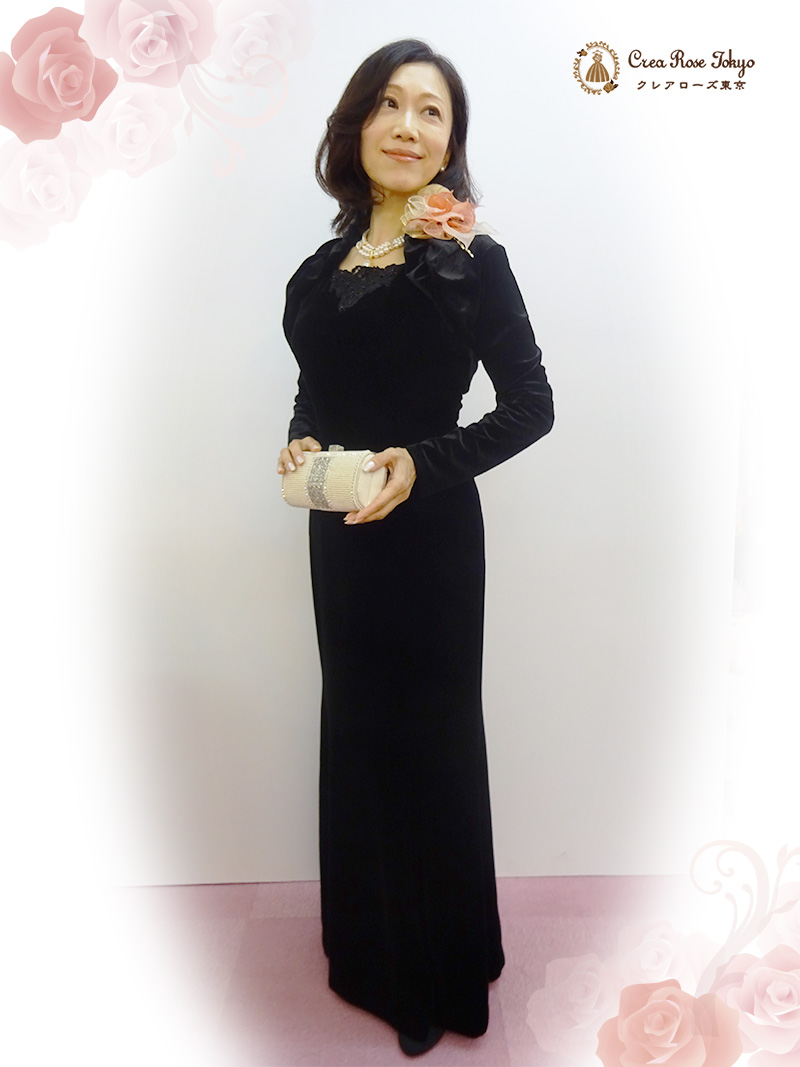 横浜元町　ゴールドビジュー付き3連パールがドラマティック【ダイアナパールネックレス】ドレススタイルをこの上なく豪華に