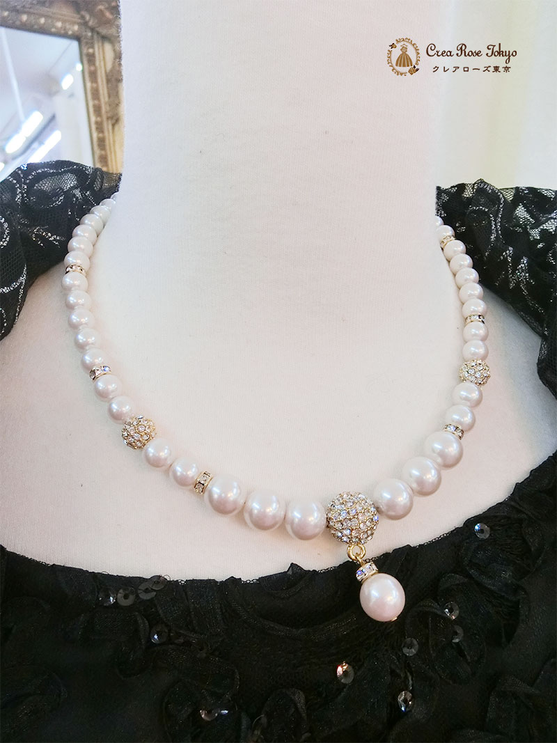 [レディパールゴールド]ジュネビビアンのフォーマルネックレス　母親・ご親族様コーデに