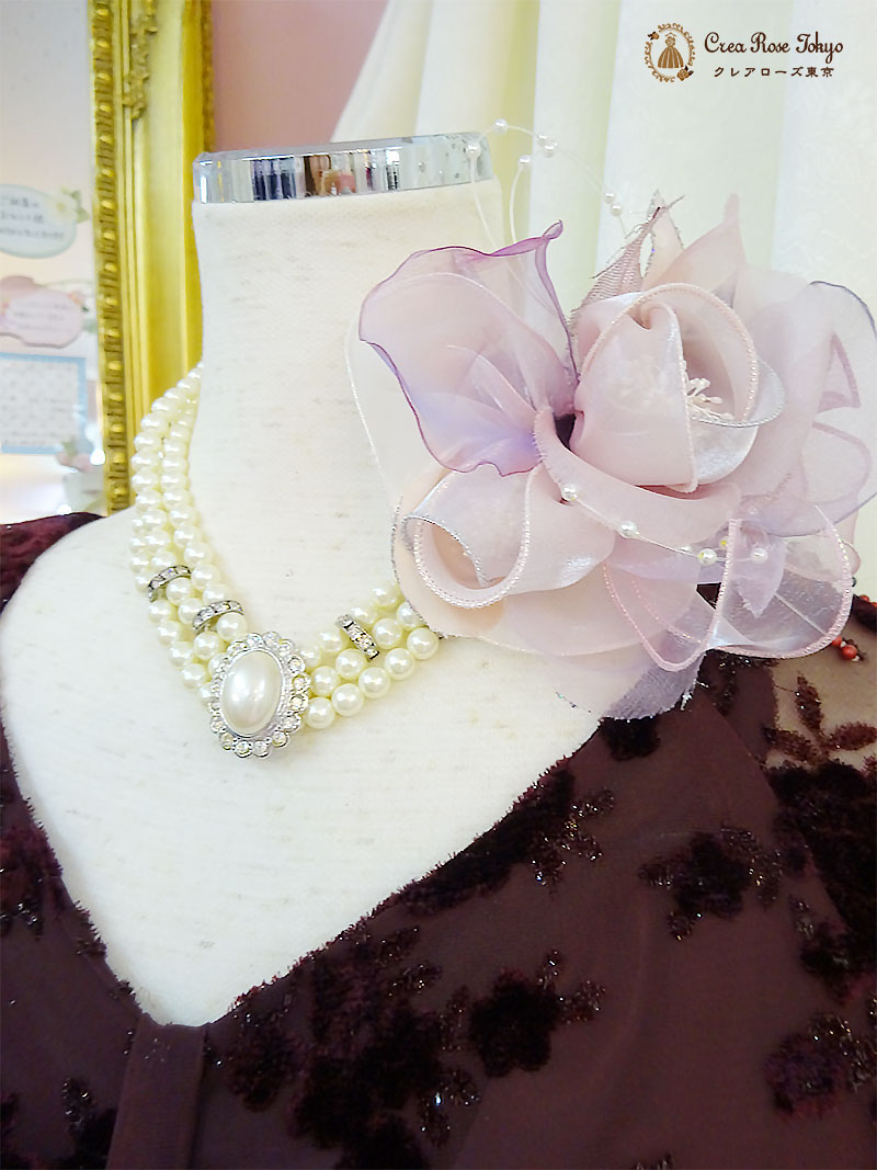 秋冬におすすめ！シックなボルドーカラーの地模様ミセスドレス【ジュリアシアンドレス】叔母さま、ご親族様