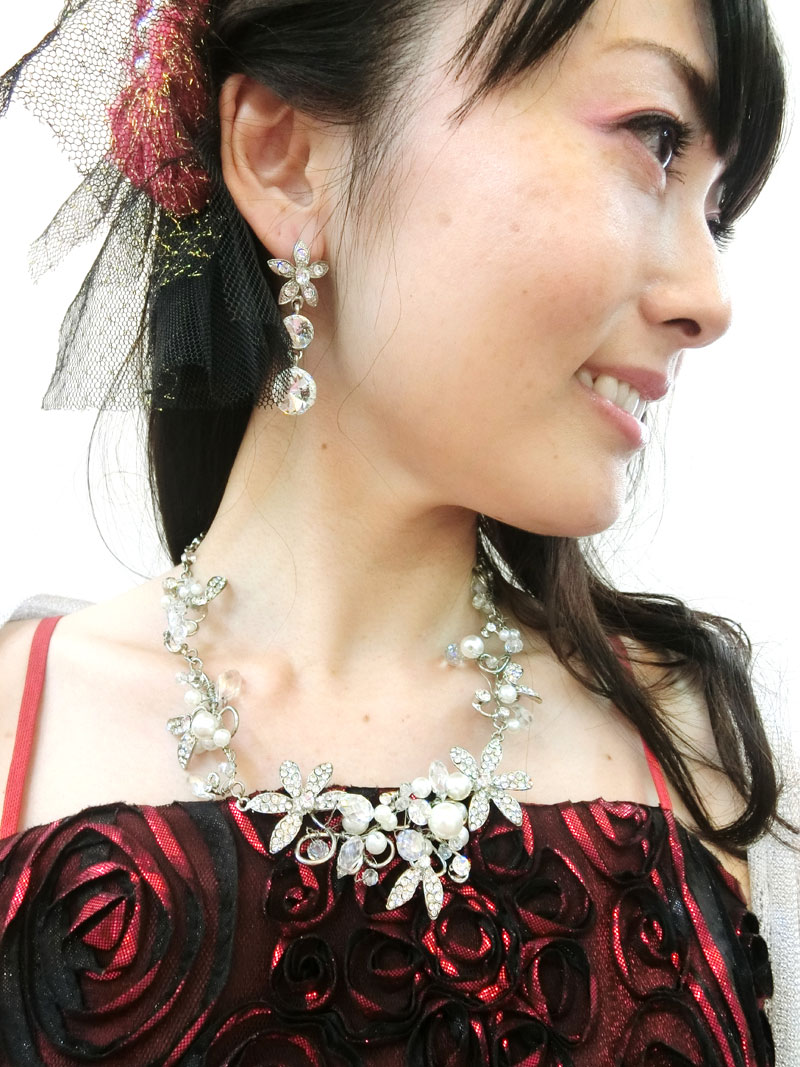 [ラグーンレッド]初めてのロングドレスのおすすめ