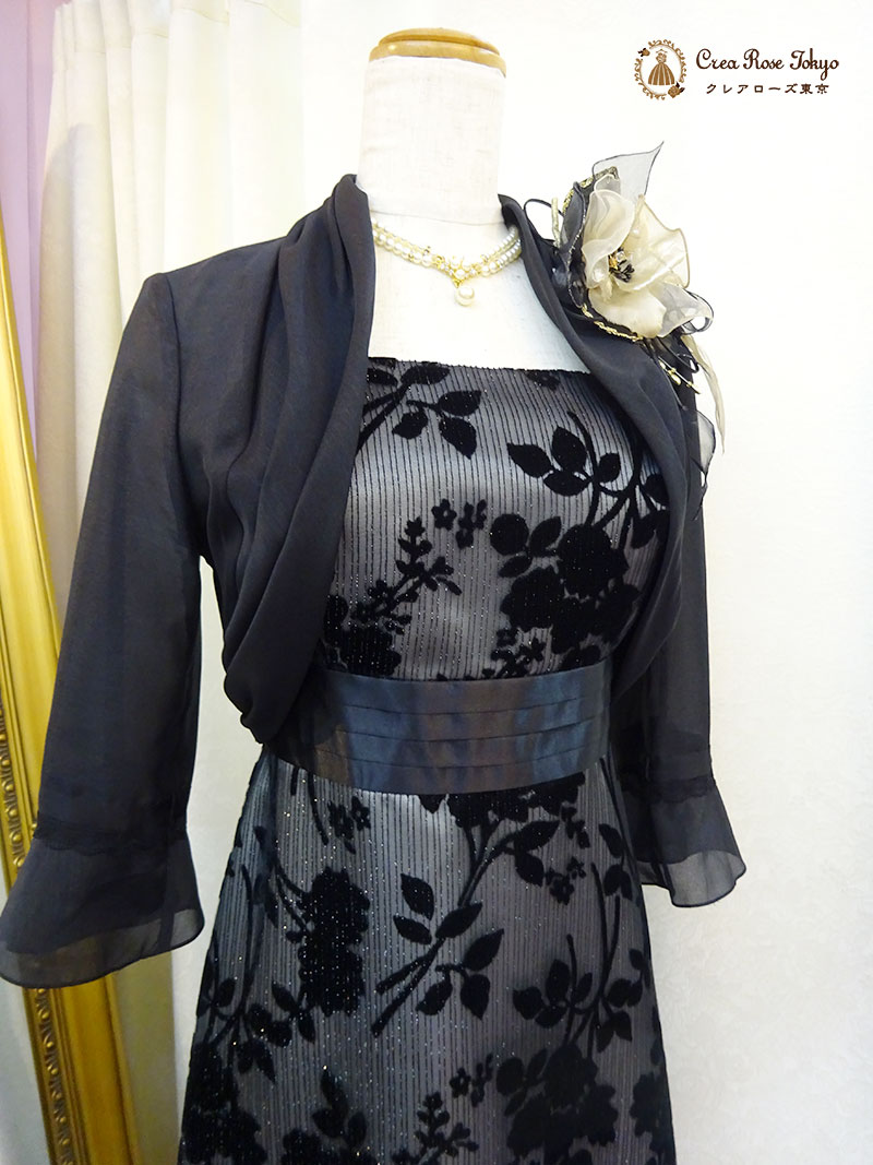 【スコッティボレロジャケット】華やかな薄手のブラックボレロ　母親ドレスに