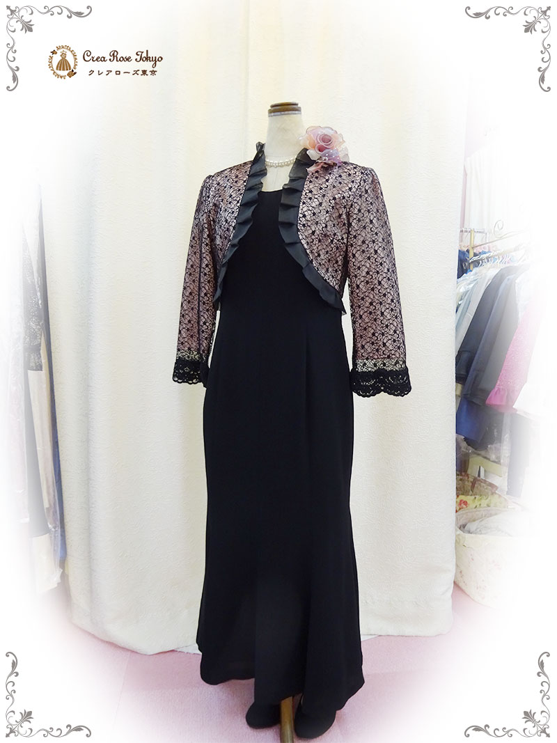 13号！日本製のブラックドレスと華やかジャケットの2点セット【シルヴィアドレス＋カトリーナボレロジャケット】背の低いご親族様・祖母様に
