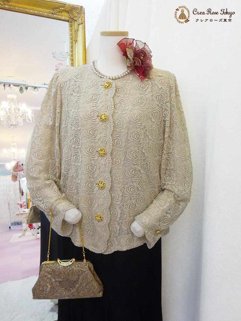 バラの総模様にふんわり揺れる裾が魅力的【クラリネットレディドレス＋アムールローザジャケット】結婚式・パーティーのおばあ様に