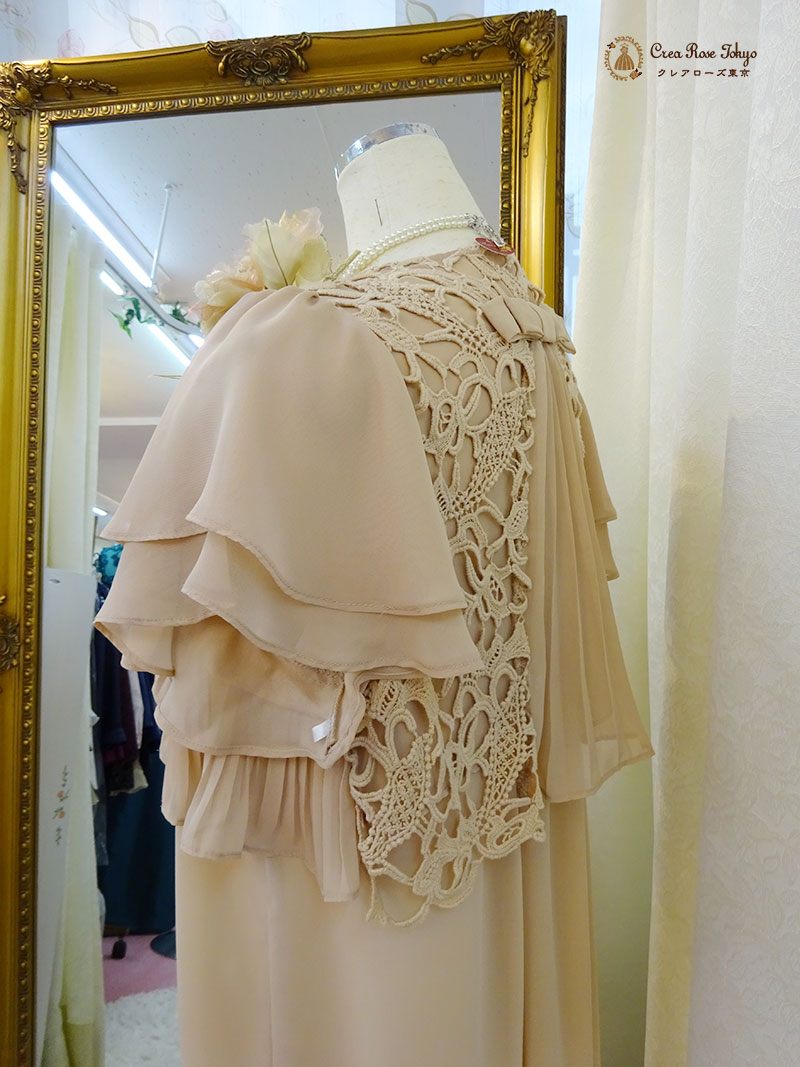 フリーサイズ！清楚なピンクベージュのコーディネート2点セット【エリーゼドレス＋エレガーナボレロ】親族ドレス、叔母様に