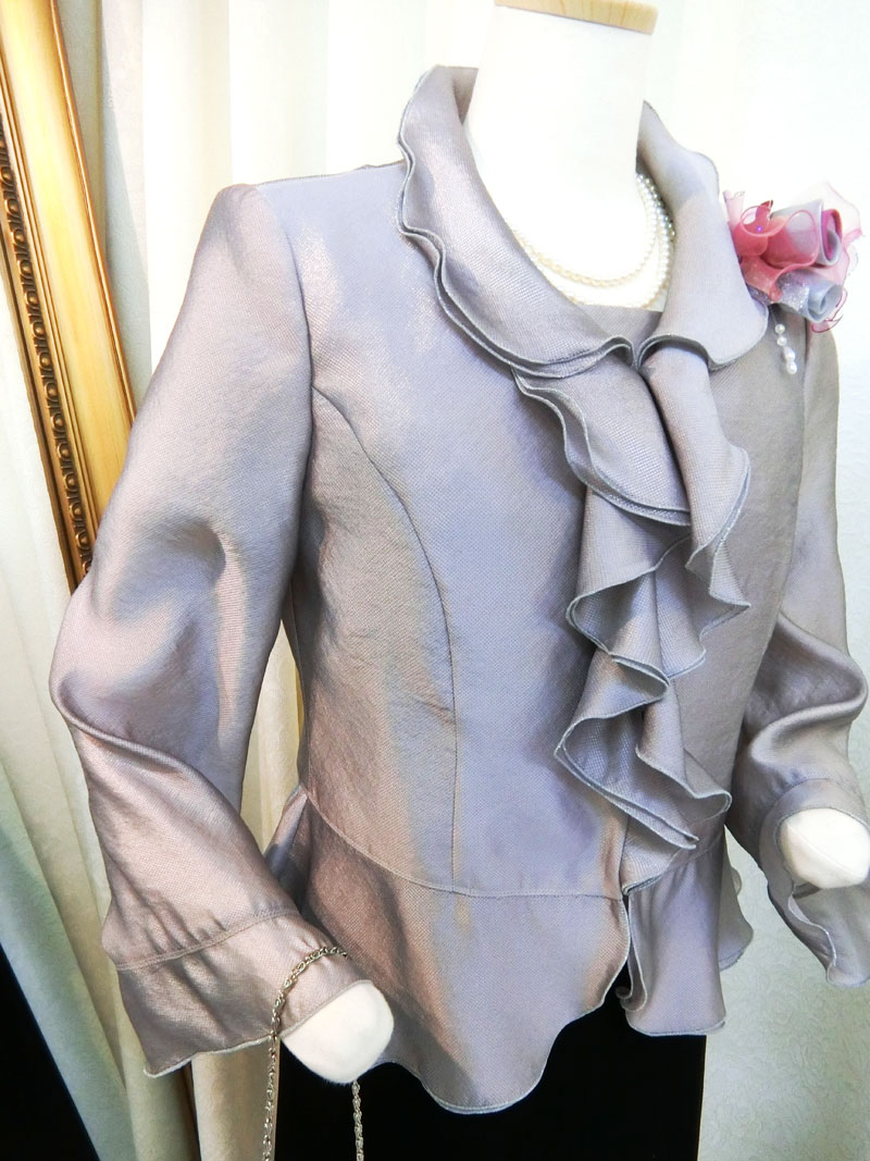 【マキシムジャケット】フリルが上品で華やかなジャケット