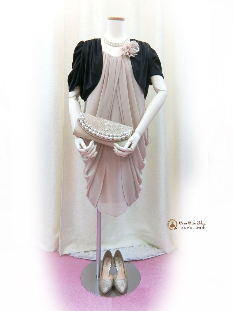 [エレガントフルーム]清楚で好印象なドレス