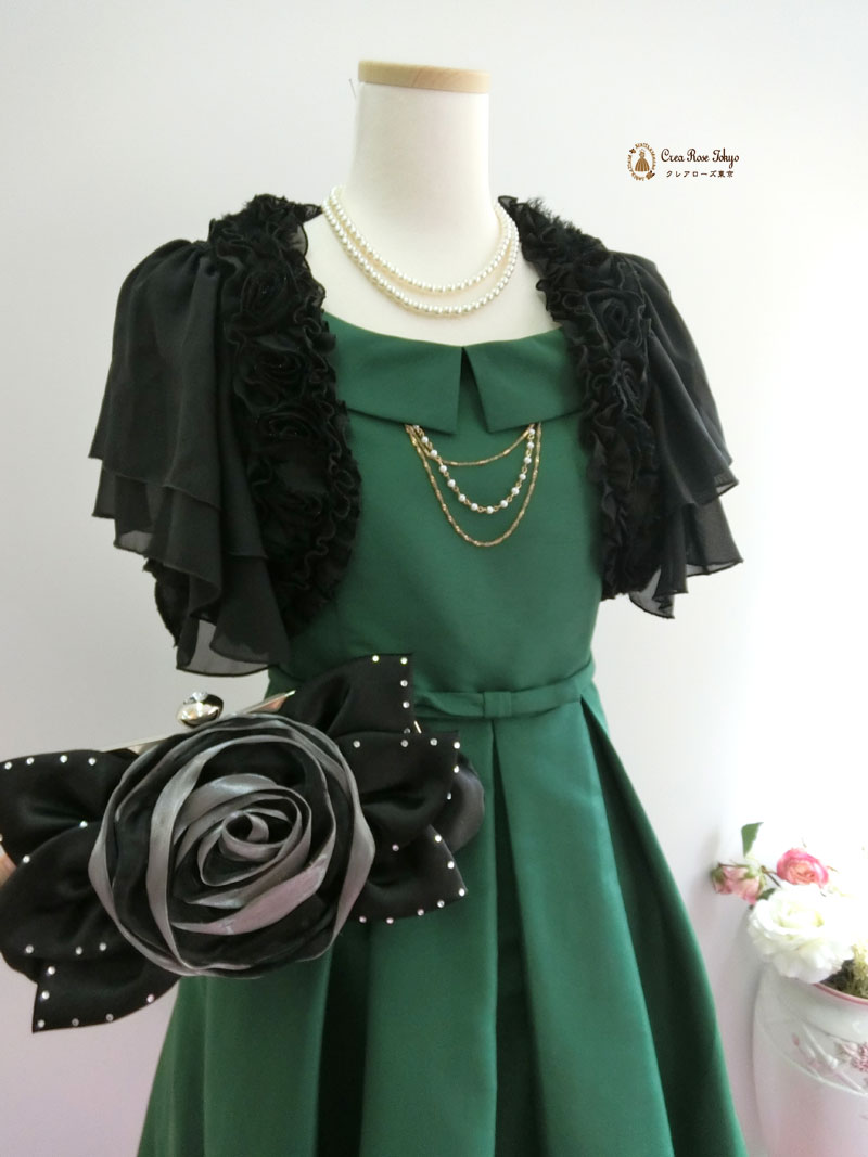 [アシュリーグリーン]ラインがキレイなおすすめパーティドレス