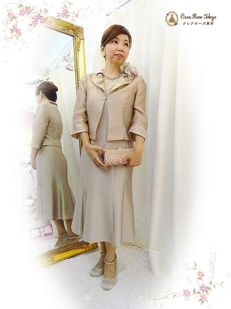 穏やかな光沢と色合いが魅力の日本製オールマイティジャケット【モアラジャケット】ミセスの結婚式やパーティーに