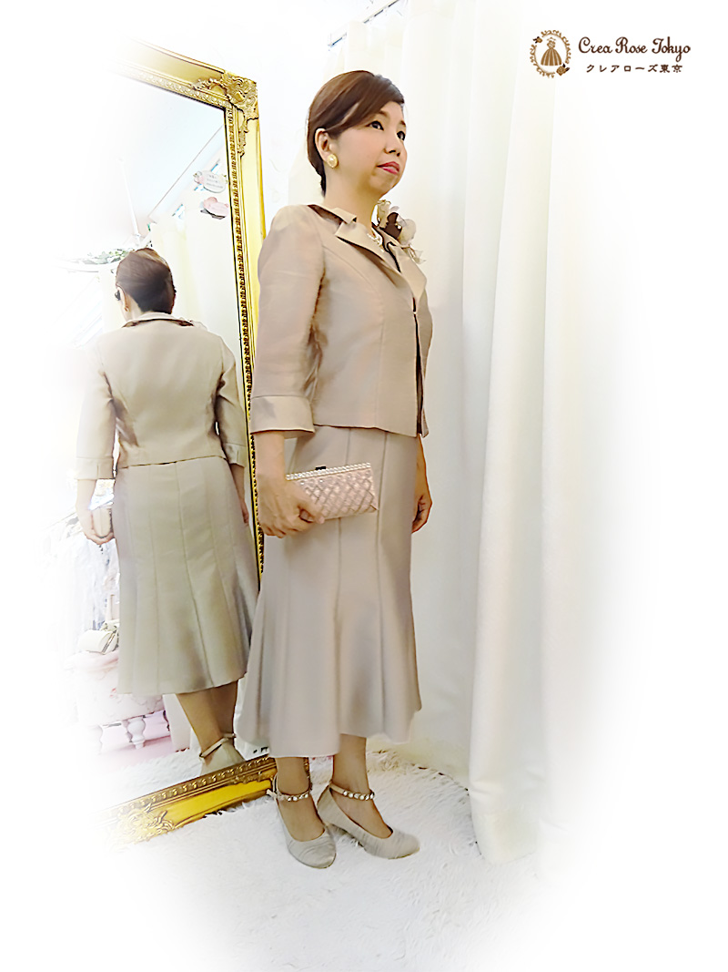 穏やかな光沢と色合いが魅力の日本製オールマイティジャケット【モアラジャケット】ミセスの結婚式やパーティーに