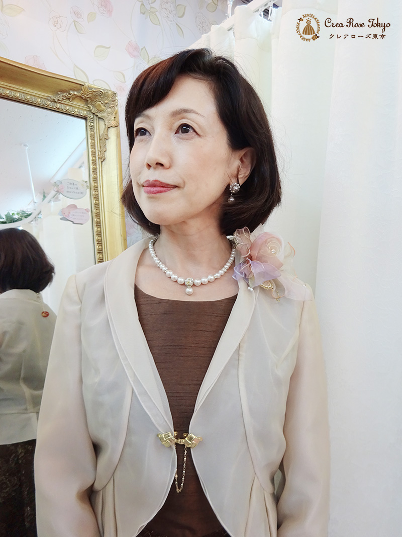 日本製の柔らかいベージュカラーボレロ【マミールボレロジャケット】 ミセスにおすすめ