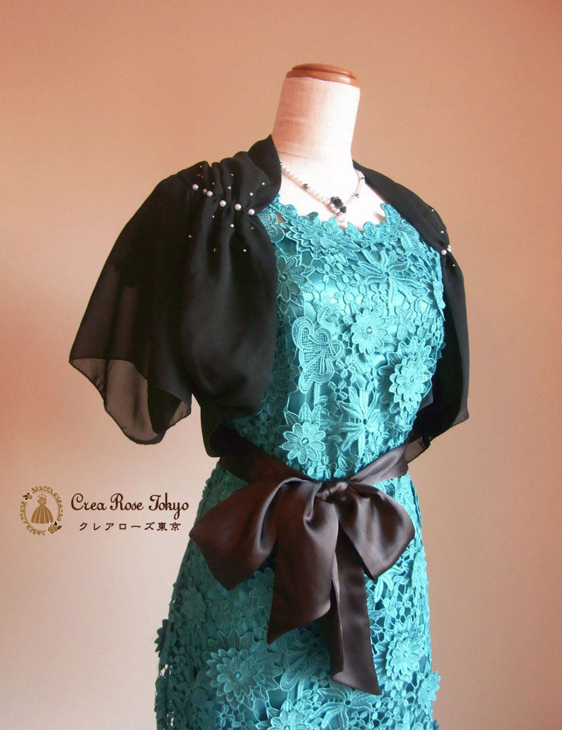 [ダルフィグリーン]上品！総刺繍のパーティードレス　Ｍサイズ９号