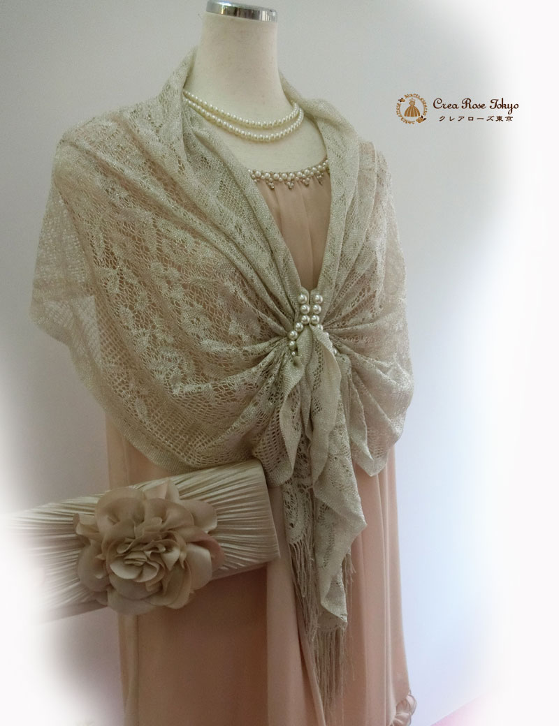 [エリーゼ]裾のバラがフェミニンなフリーサイズドレス