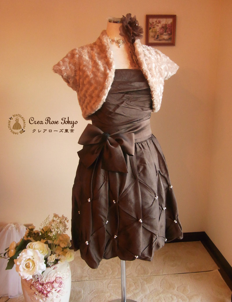 [モニカ]編み上げでフィットするパーティードレス　Ｍ～Ｌ　９～１１号