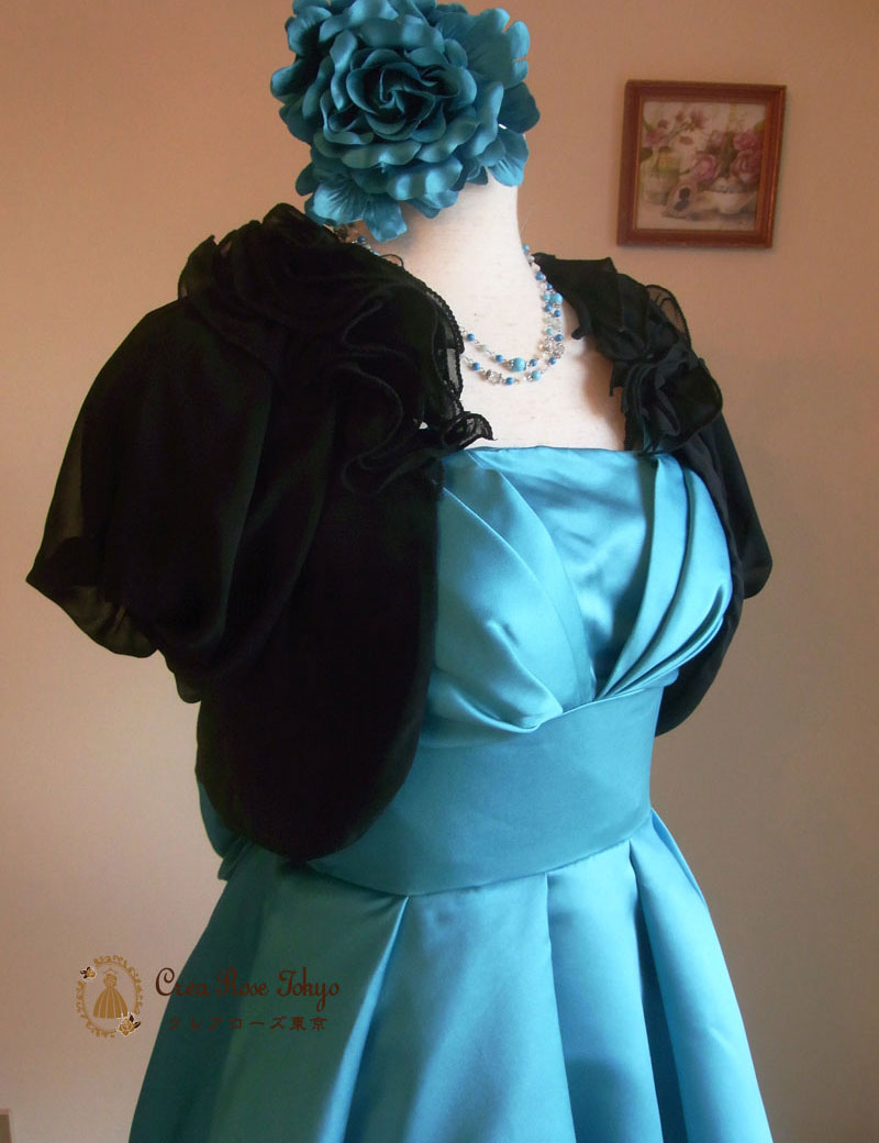 [ブルースカイ]ターコイズカラーの可愛い膝丈パーティードレス　９～１３号サイズ