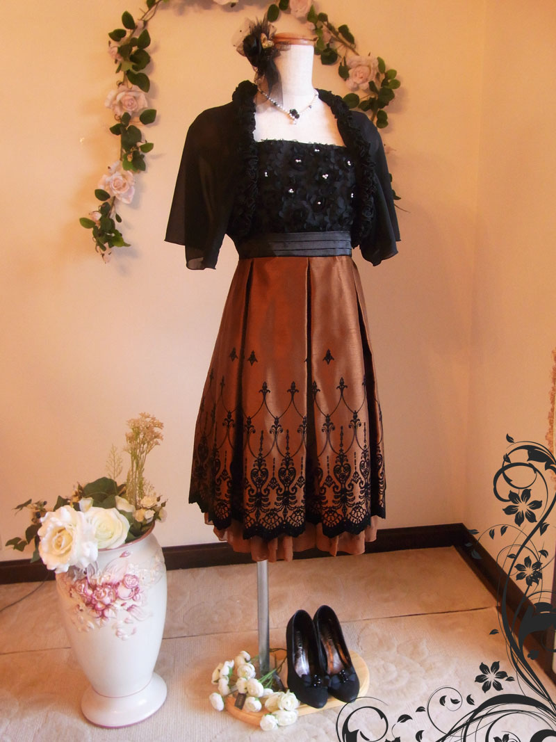 [ハーティーボレロ]ドレスを引き立てる、ショール風ボレロ