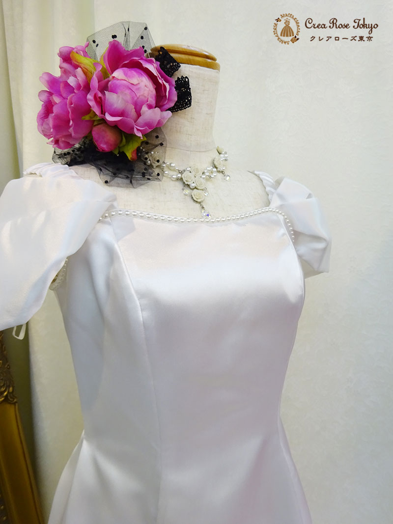 艶やかサテン生地のホワイトロングドレス【マリアレーベルドレス】発表会・演奏会に