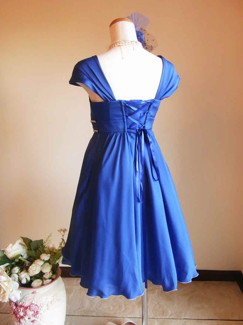 [ブルーエトワール]素敵な大人可愛いパーティードレス　編み上げ調整タイプ