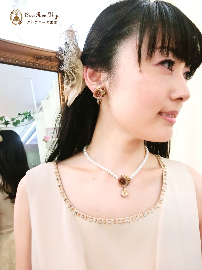 [ピアージュ]レースの清楚ドレス