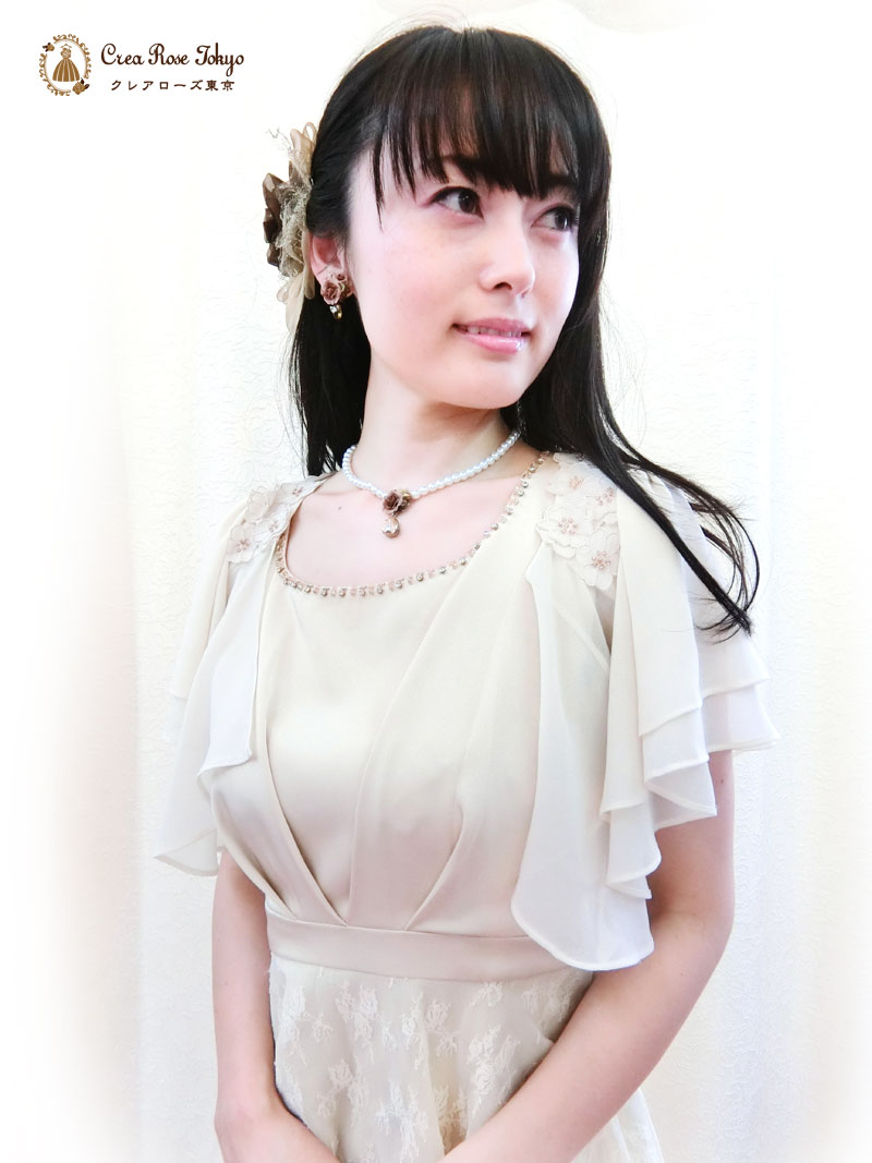 [ピアージュ]レースの清楚ドレス