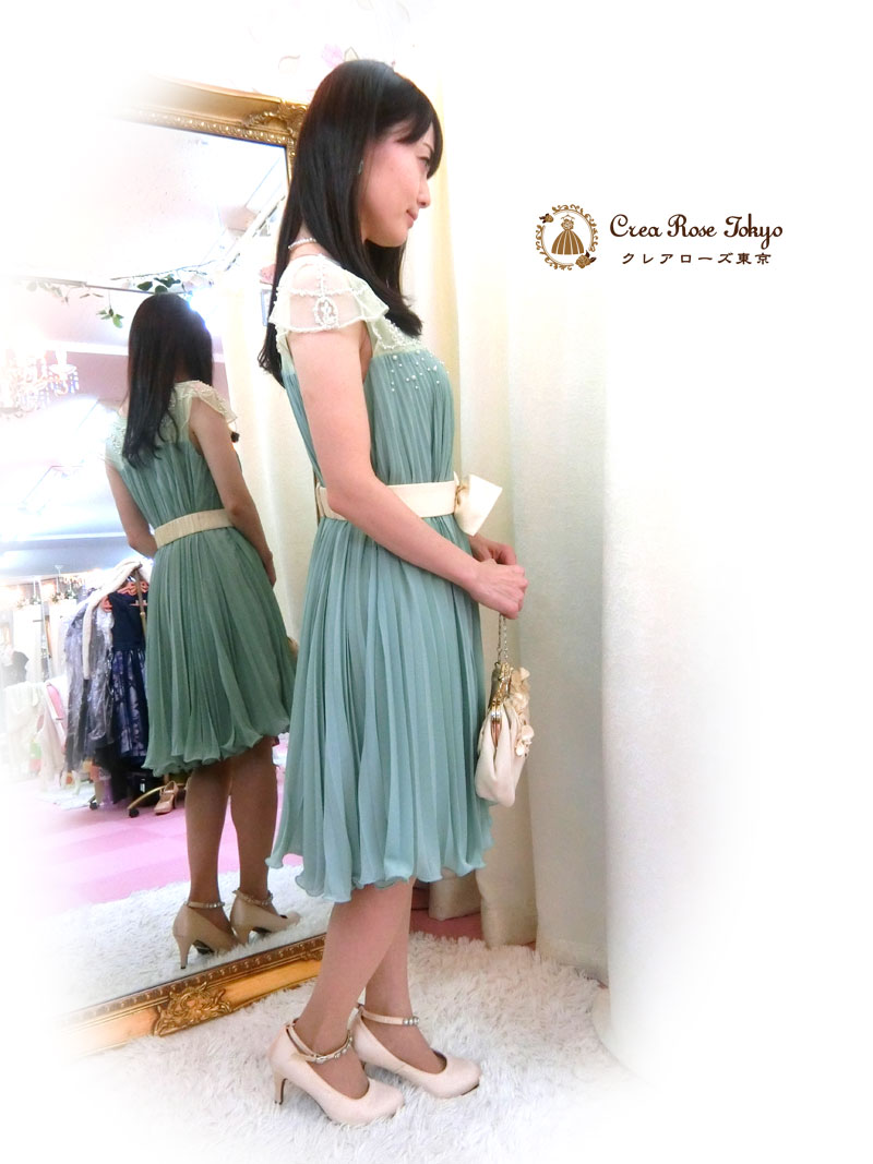 [グリーンパールドレス]パールとプリーツのお呼ばれフリードレス