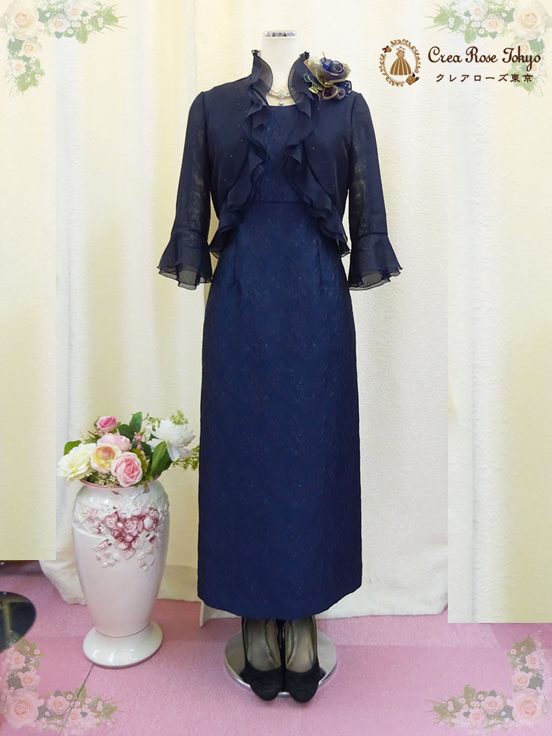 【ビバリーコサージュ：ネイビー】ドレスを上品に彩るブーケフラワー