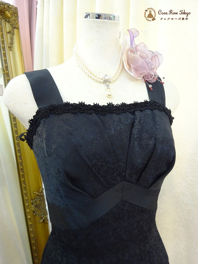 ドロップチャームが印象的な2連パールのネックレス【ジャスミンパールネックレス】ミセスのコーデに