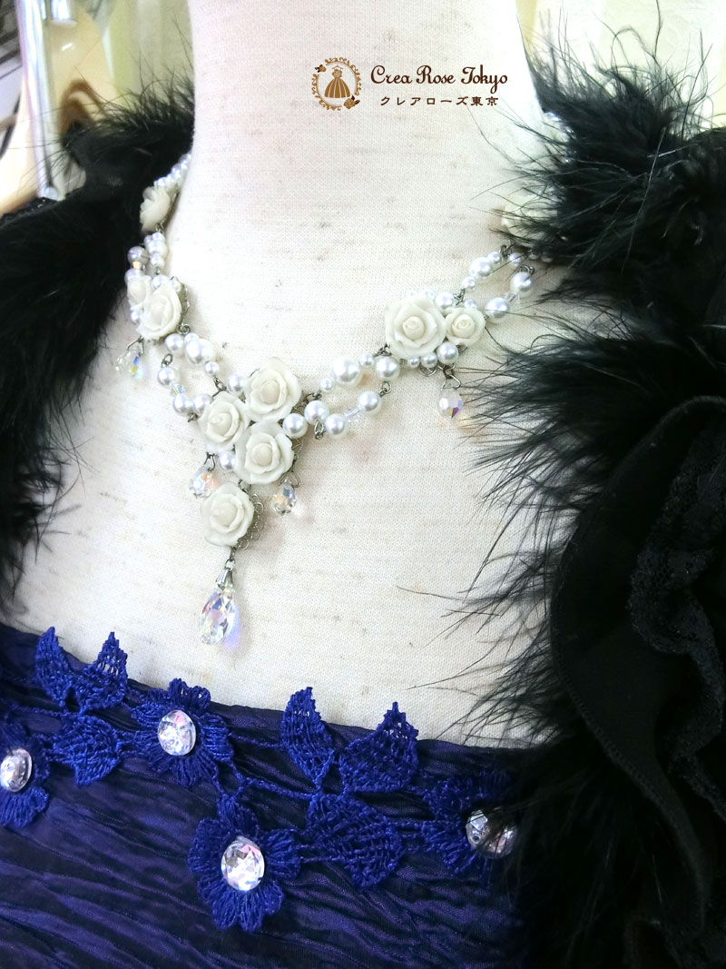 [ホワイトローズクリスタル]パールのパーティーネックレス