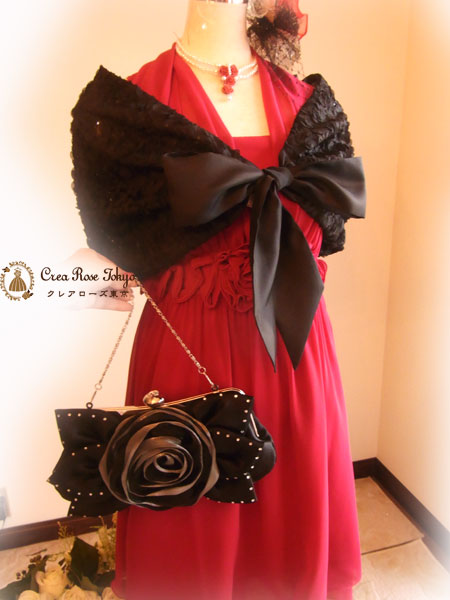 [ローズバックブラック]豪華でコーディネートのポイントになるパーティバック
