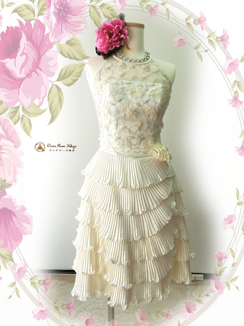 [エレーナスワン]フリルがゴージャスな華やかドレス